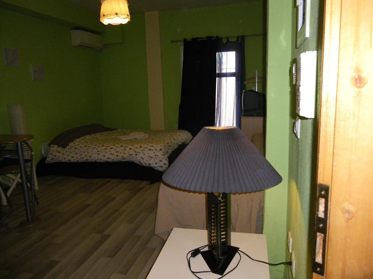 Apartment Homy Cozy Towards The Centre